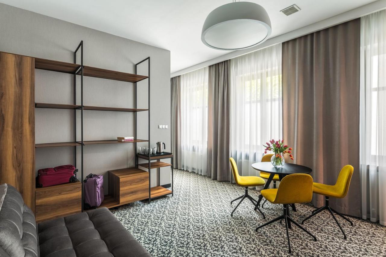 No.23 Premium Aparthotel Krasków Eksteriør bilde