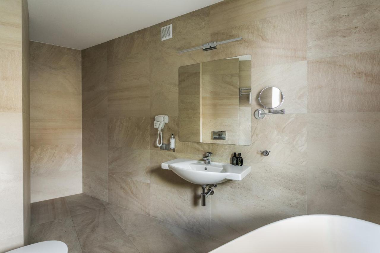 No.23 Premium Aparthotel Krasków Eksteriør bilde
