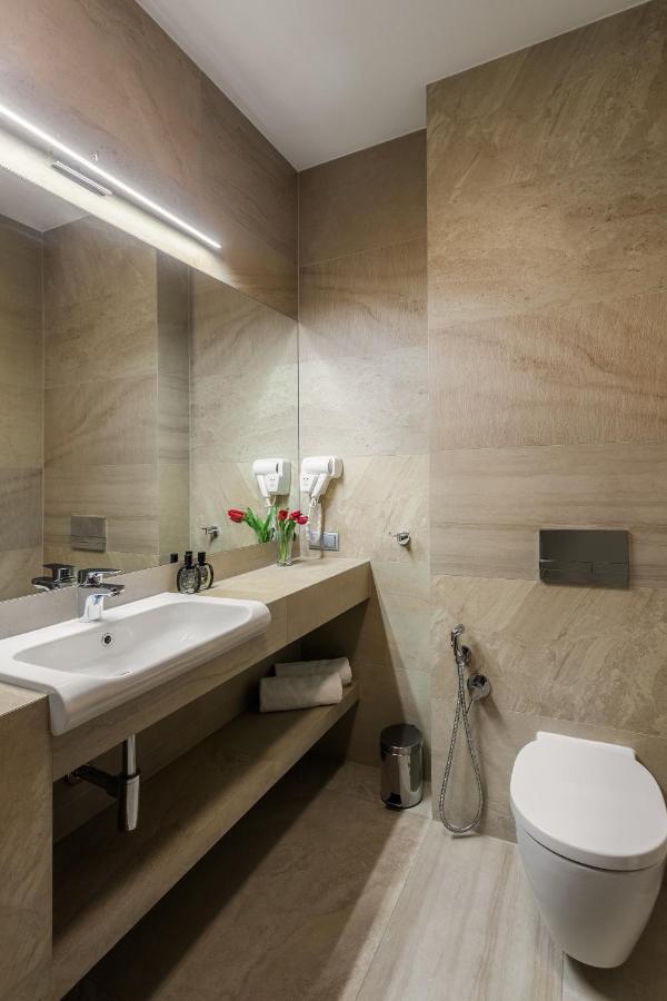 No.23 Premium Aparthotel Krasków Eksteriør bilde