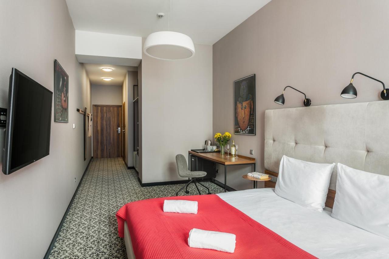 No.23 Premium Aparthotel Krasków Eksteriør bilde